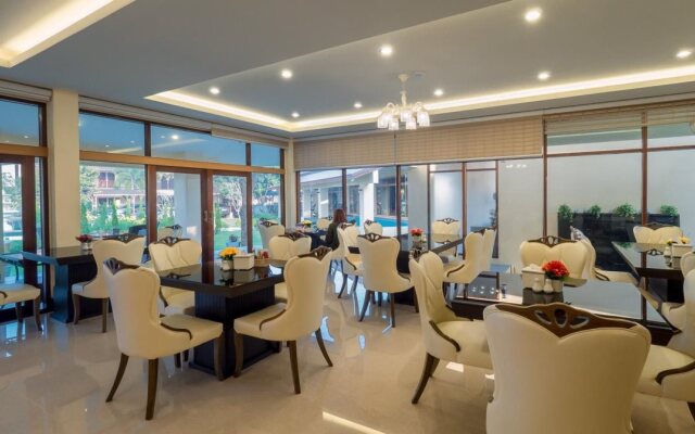AU Place Hotel