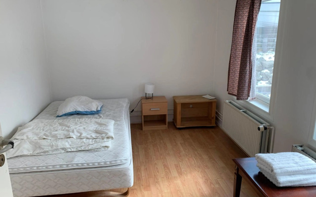 Dejlig og et godt hus, Hotel