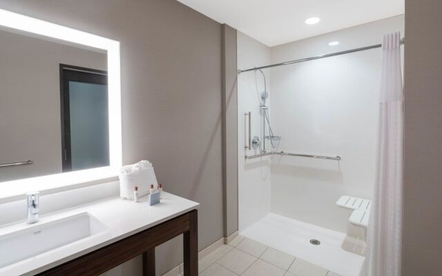 Wingate by Wyndham Nashville Airport