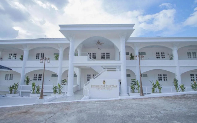 RoomQuest The Peak Patong Hill