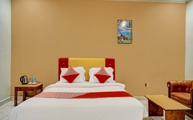 Capital O 92214 Beristera Hotel