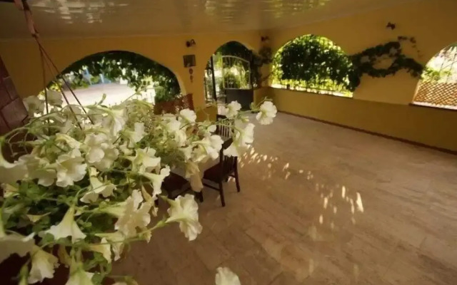 Leylak Apart Hotel