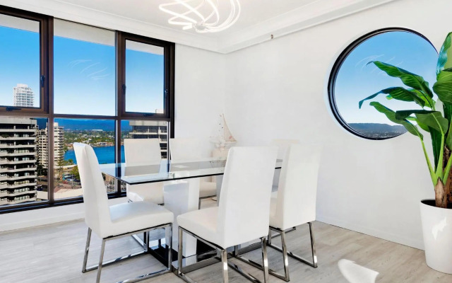 Acapulo 2 Bed Ocean View Surfers Paradise