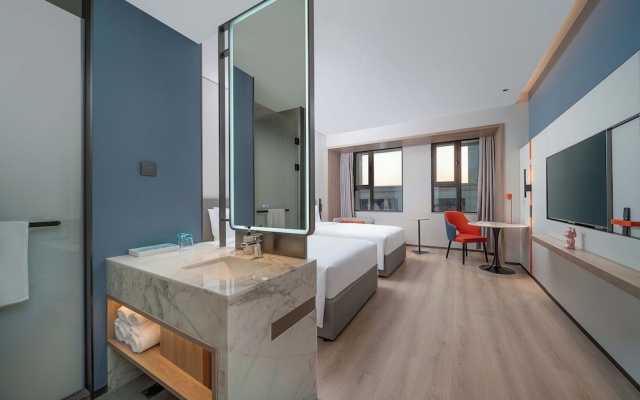 Holiday Inn Express Suzhou Shihu University Town by IHG – Guest Rooms – Suzhou