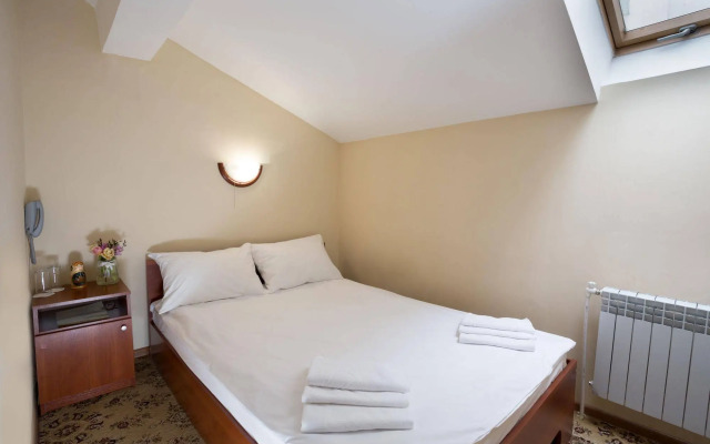 Matreshka Hotel