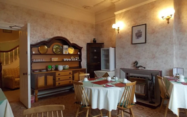 Mayfield Guest House