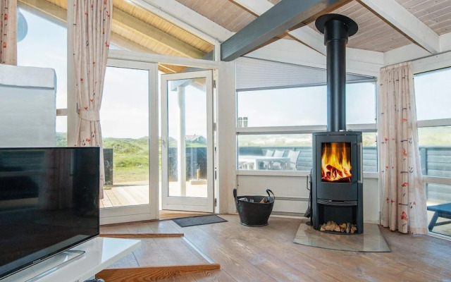 Cozy Holiday Home in RingkÃ¸bing near Fishing