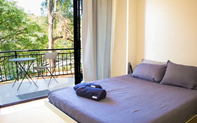 Riverpark-studio apartment
