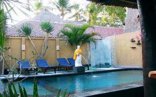 Adi Bungalow Lembongan