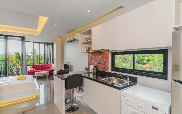 Condo in Nai Harn in ReLife 15-132-301