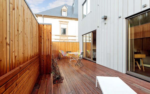 Vistay Apartments