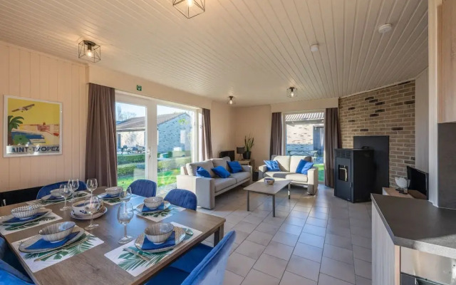 Bungalow Westende Blue 6 Persons