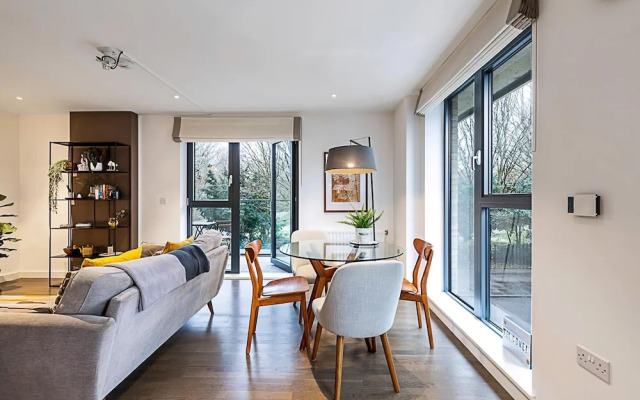 Spacious and Trendy Shoreditch Flat