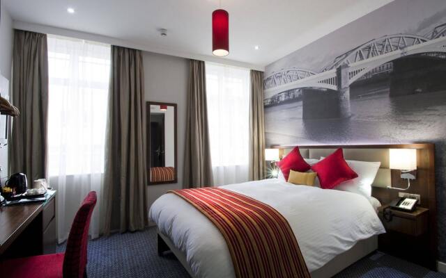 Seraphine Hammersmith Hotel