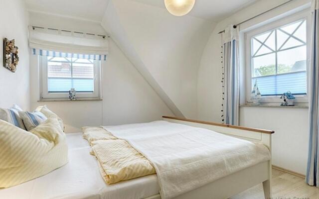 Villa Sola Bona, FW 4