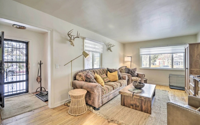 Beautiful Thermopolis Home w/ Private Yard & Grill