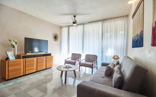 Sabor a Miel 103 By Lockey