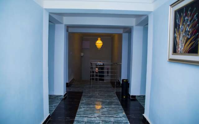 GPinnacle Suites