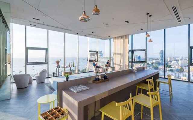 The Base Condo Pattaya by Supee