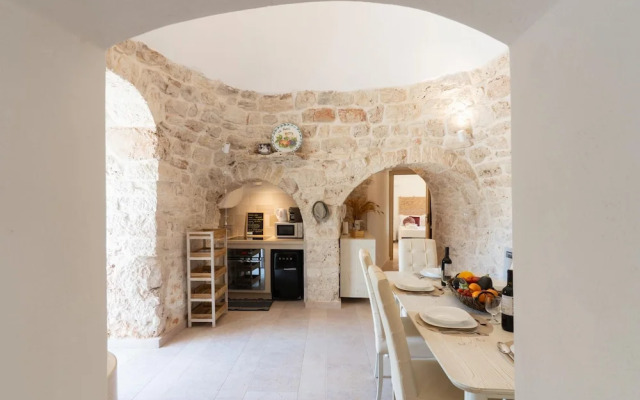 Trulli Aletheia con Piscina Privata