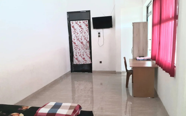 Almira Homestay