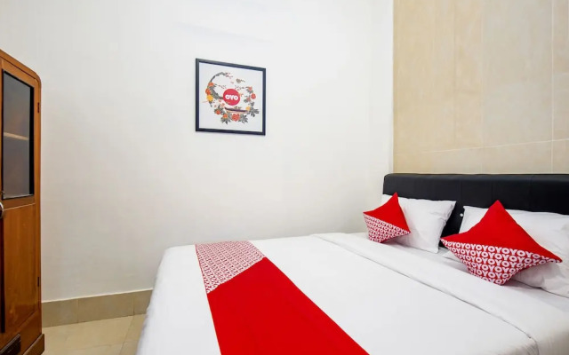 OYO 855 Wisma Arsanta