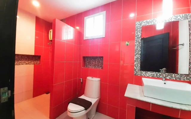 บ้านคาราโอเกะ พูลวิลล่า หัวหิน 3 ห้องนอน (สระส่วนตัว พัก 2-15คน)