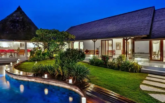 Villa Damai Kecil Seminyak