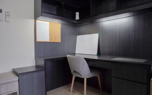 Elegant And Comfy 2Br With Private Lift At Menteng Park Apartment – Guest Rooms – Jakarta