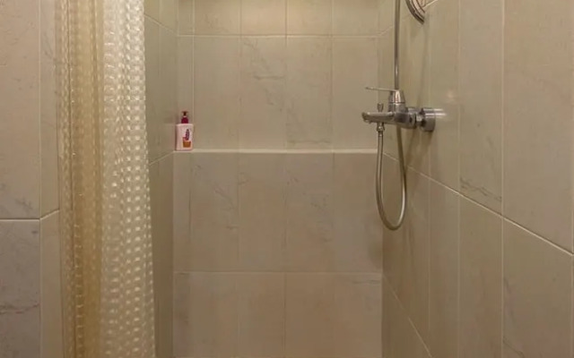 Apart-Comfort on Maksimova 5