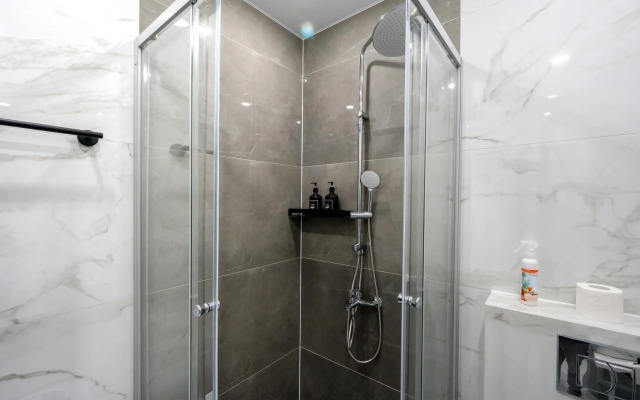 Студия на  улице Чирикова