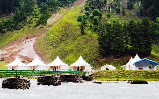 Sheen Woods Resort