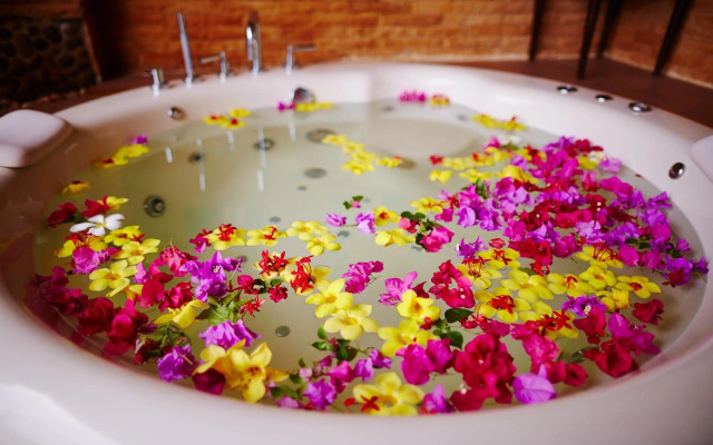 Samui Bayview Resort & Spa