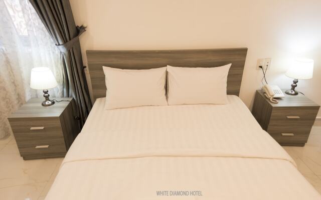 White Diamond Hotel