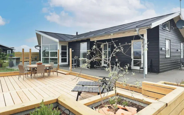 8 Person Holiday Home in Lokken-by Traum