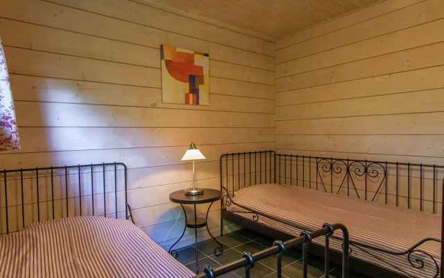 Luxury Villa With Heated Pool and Tennis Court