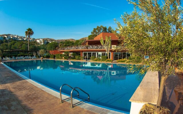 Hotel Casarossa Beach & Sporting