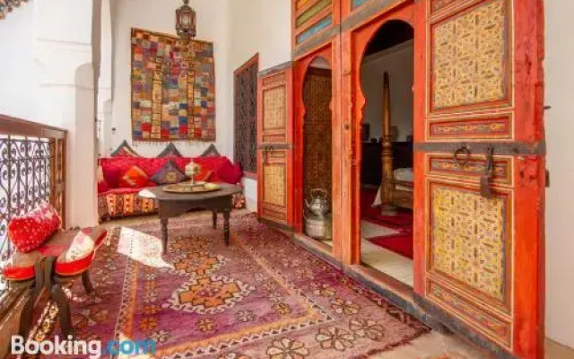 Riad Dombaraka