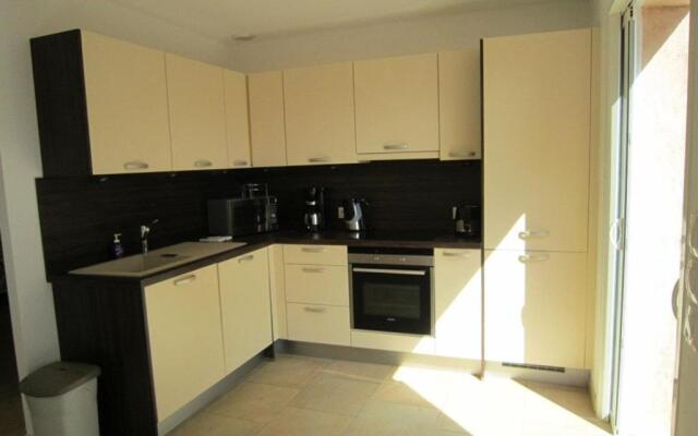 Appartement Cavalaire-sur-Mer, 2 pièces, 4 personnes - FR-1-100-126