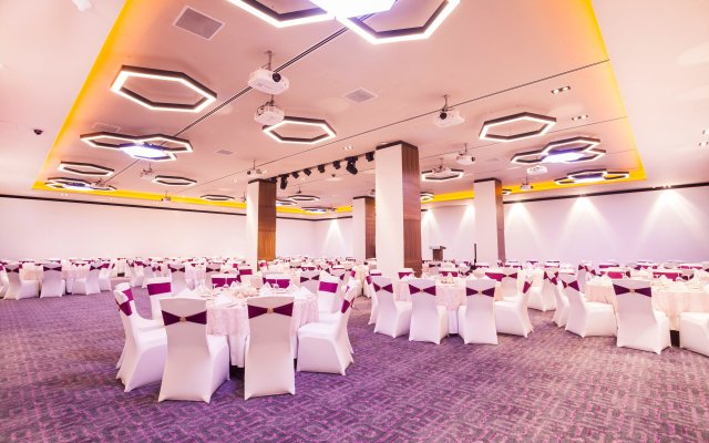 Holiday Inn Kayseri - Duvenonu, an IHG Hotel