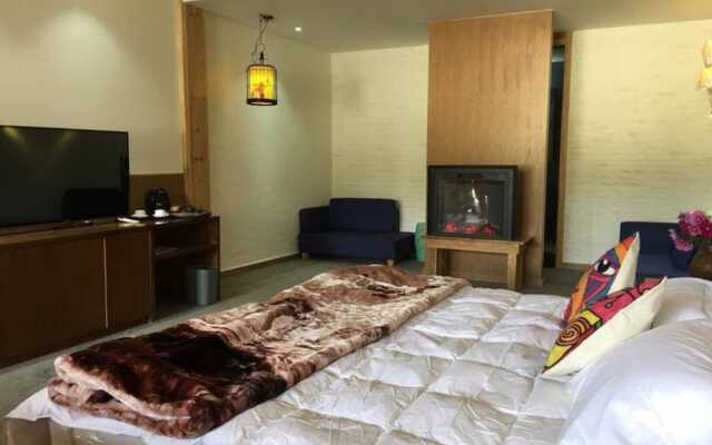 Shangri-La Youyou Inn