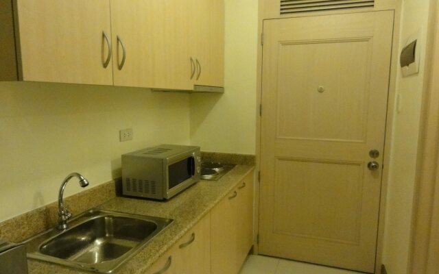 Chateau Elysee Apartment - Seine Cluster