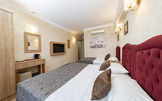 Konur Hotel