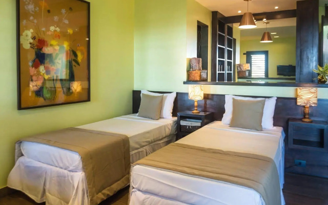 Lara Hotel