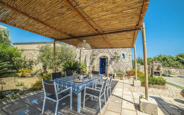 Tenuta Apollonio Pool & Relax