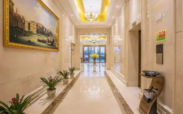 Vienna Hotel (Dongtai Chengdong New District)