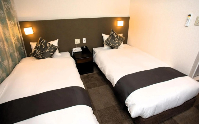 Hotel Axia Inn Osaka Uehonmachi