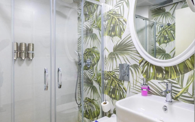 Princess Kinli Suites Hotel