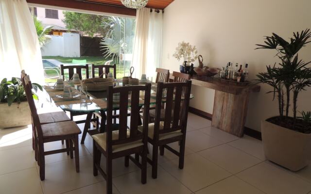 Ótima Casa com Vista para a Praia de Manguinhos