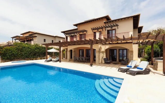 Aphrodite Hills Holiday Residences The Mythos Collection Villas